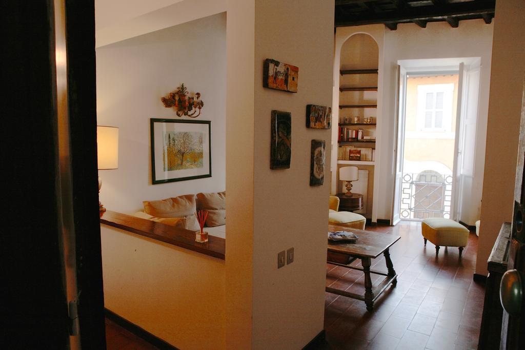 Domus Antonella A Trastevere Рим Екстериор снимка